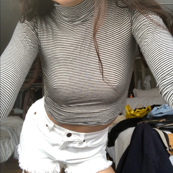 Brandy striped turtleneck - Picture 2 of 2